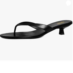 Pazzion Womens Fashion Open Toe Kitten Heel Flip Flops Slip On Low Heeled Black